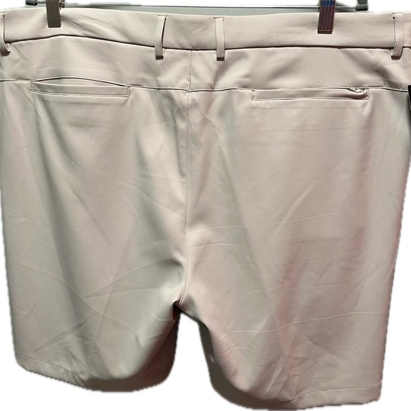 NWT Roundtree & Yorke Performance Flat Front Straight Fit Shorts Size 42 - Picture 4 of 5